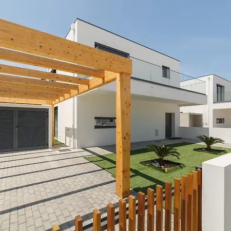 Paraiso - By Sch * 圣马蒂纽·杜·波特